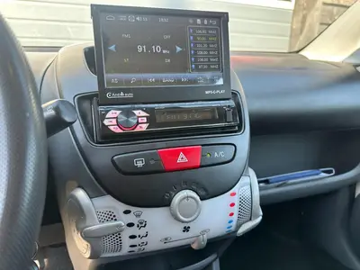 Peugeot 107 - Thumbnail 16