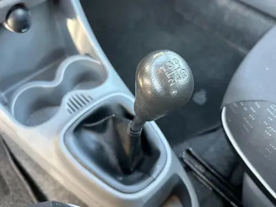 Peugeot 107 - Thumbnail 20