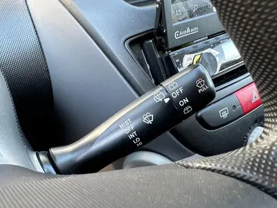 Peugeot 107 - Thumbnail 21