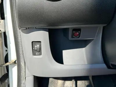 Peugeot 107 - Thumbnail 25