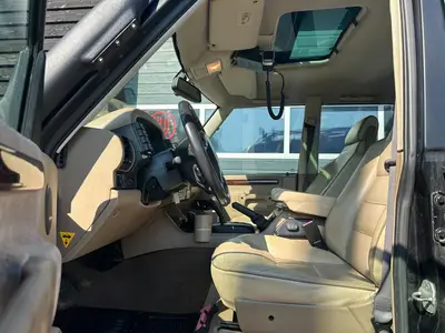 Land Rover Discovery - Thumbnail 10