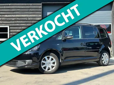 Volkswagen Touran - Thumbnail 1