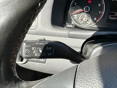 Volkswagen Touran - Thumbnail 23