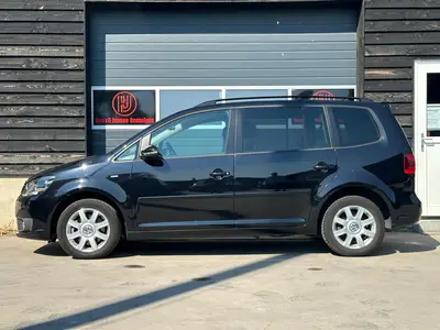 Volkswagen Touran - Thumbnail 8