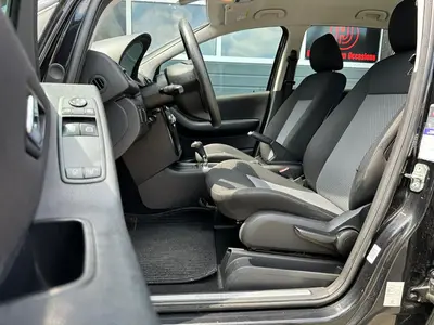 Mercedes-Benz A-Klasse - Thumbnail 11