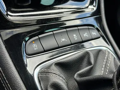 Opel Astra - Thumbnail 28