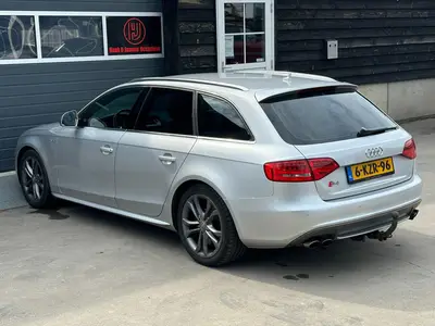 Audi S4 - Thumbnail 28