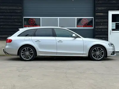 Audi S4 - Thumbnail 6