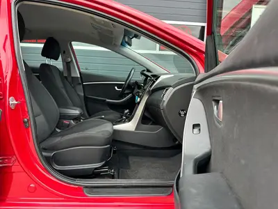 Hyundai i30 - Thumbnail 11