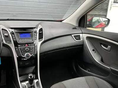 Hyundai i30 - Thumbnail 13