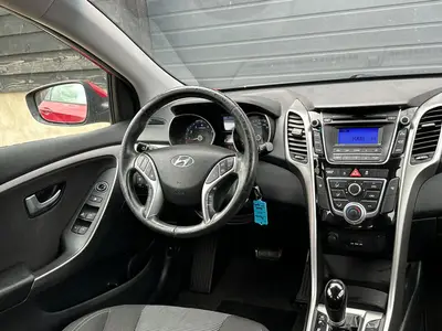 Hyundai i30 - Thumbnail 14