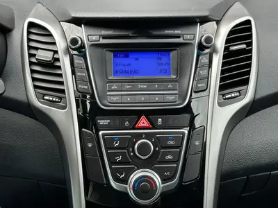 Hyundai i30 - Thumbnail 23