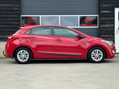 Hyundai i30 - Thumbnail 6