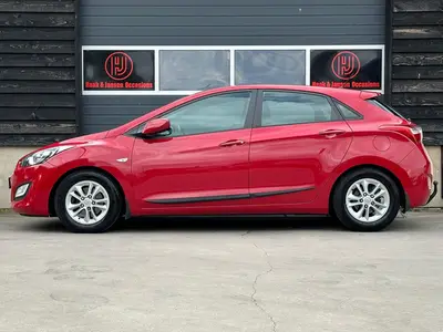 Hyundai i30 - Thumbnail 7