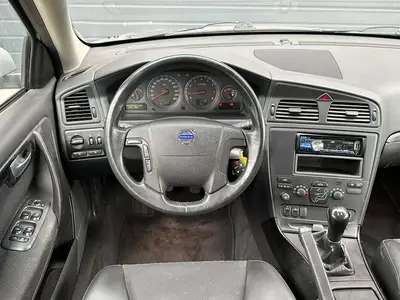 Volvo V70 - Thumbnail 15