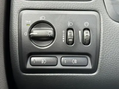 Volvo V70 - Thumbnail 17