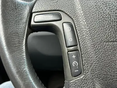 Volvo V70 - Thumbnail 18