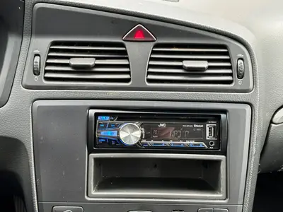 Volvo V70 - Thumbnail 22