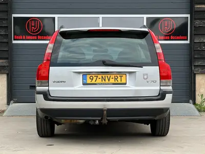 Volvo V70 - Thumbnail 9