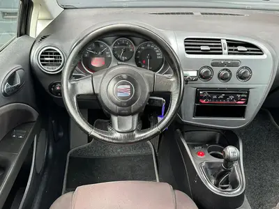 SEAT Leon - Thumbnail 15