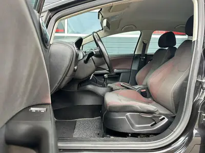 SEAT Leon - Thumbnail 10