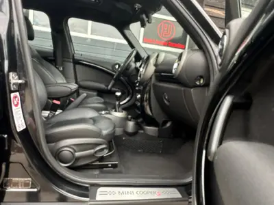 MINI Countryman - Thumbnail 11