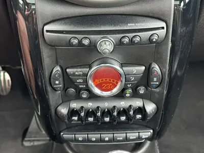 MINI Countryman - Thumbnail 24