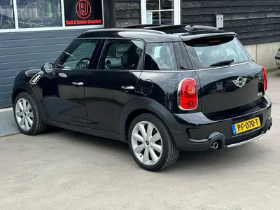 MINI Countryman - Thumbnail 30