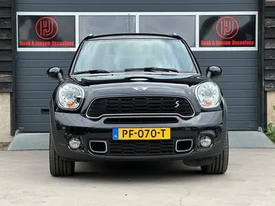 MINI Countryman - Thumbnail 8