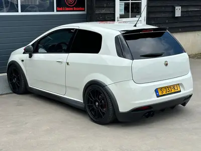 Fiat Punto - Thumbnail 36