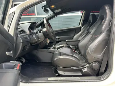 Fiat Punto - Thumbnail 10