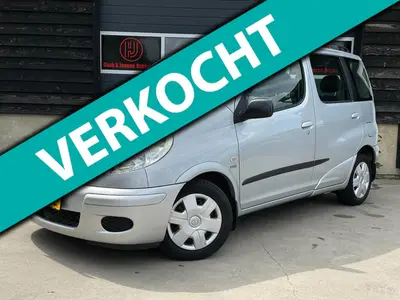 Toyota Yaris Verso - Thumbnail 1