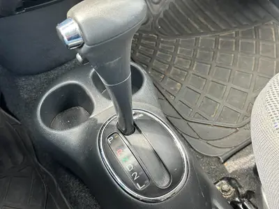 Toyota Yaris Verso - Thumbnail 20