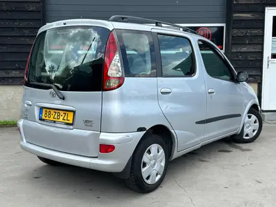 Toyota Yaris Verso - Thumbnail 5