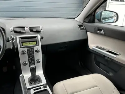 Volvo V50 - Thumbnail 12