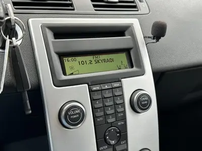 Volvo V50 - Thumbnail 17