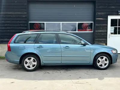 Volvo V50 - Thumbnail 8