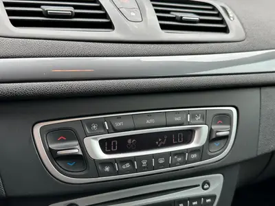 Renault Mégane Estate - Thumbnail 18