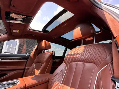 BMW 7 Serie - Thumbnail 12