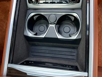 BMW 7 Serie - Thumbnail 37