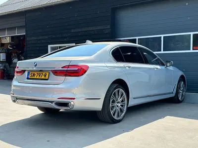 BMW 7 Serie - Thumbnail 44