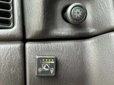 Jeep Cherokee - Thumbnail 21