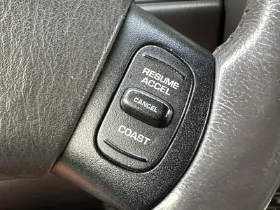 Jeep Cherokee - Thumbnail 23