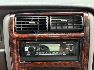 Jeep Cherokee - Thumbnail 28