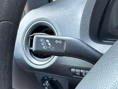 SEAT Mii - Thumbnail 19