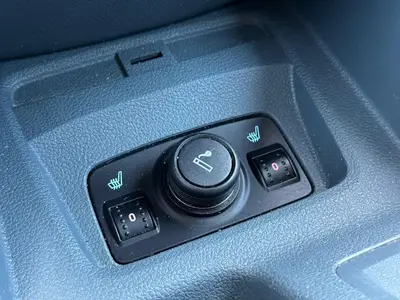 Ford C-MAX - Thumbnail 26