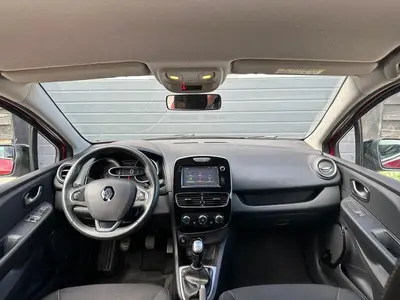 Renault Clio - Thumbnail 12