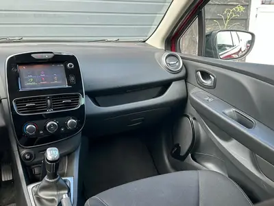 Renault Clio - Thumbnail 13