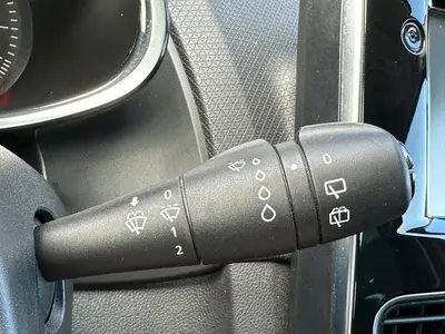 Renault Clio - Thumbnail 22