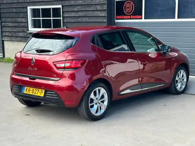 Renault Clio - Thumbnail 33